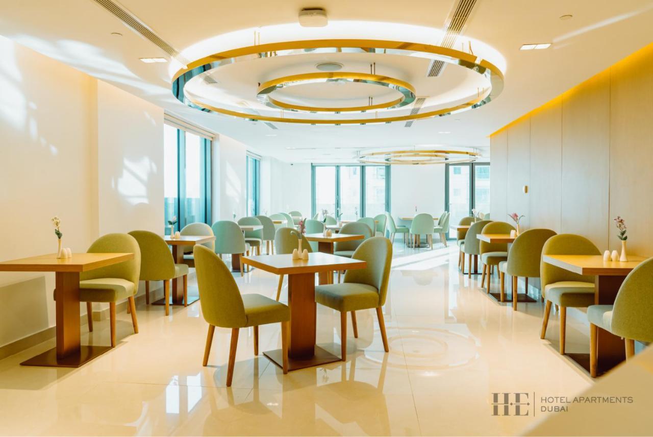 He Hotel Apartments Dubai Ngoại thất bức ảnh The restaurant