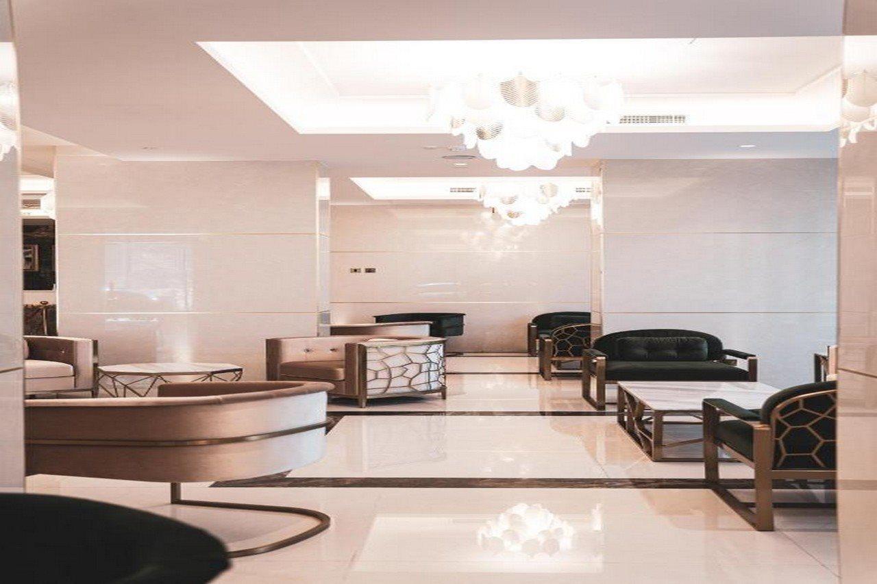 He Hotel Apartments Dubai Ngoại thất bức ảnh Lobby